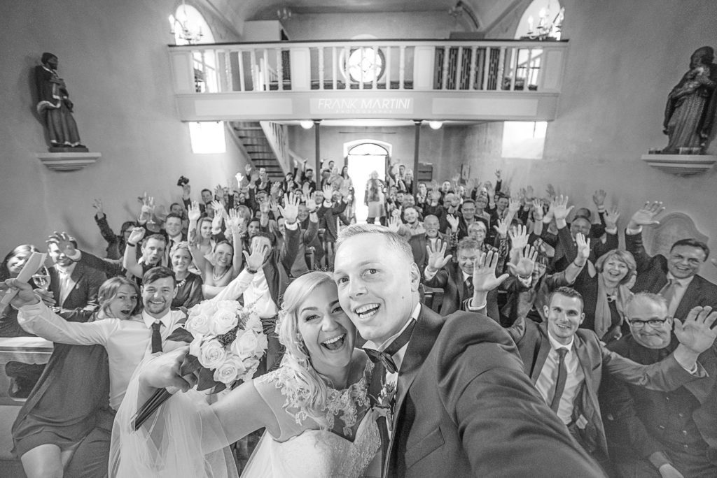 kirchen-selfie-2048x1367