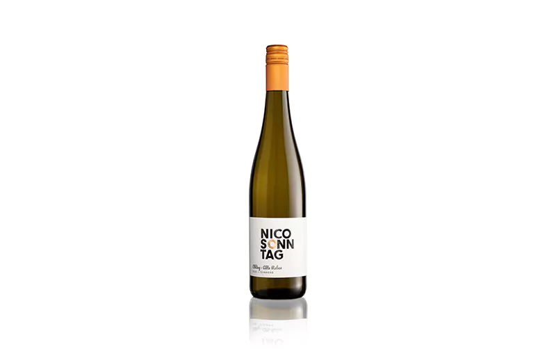 packshot-elbling-weingut-sonntag.webp