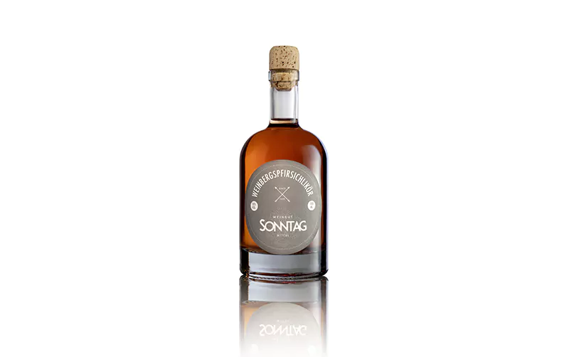 weingut-sonntag-likoer-produktfoto.webp